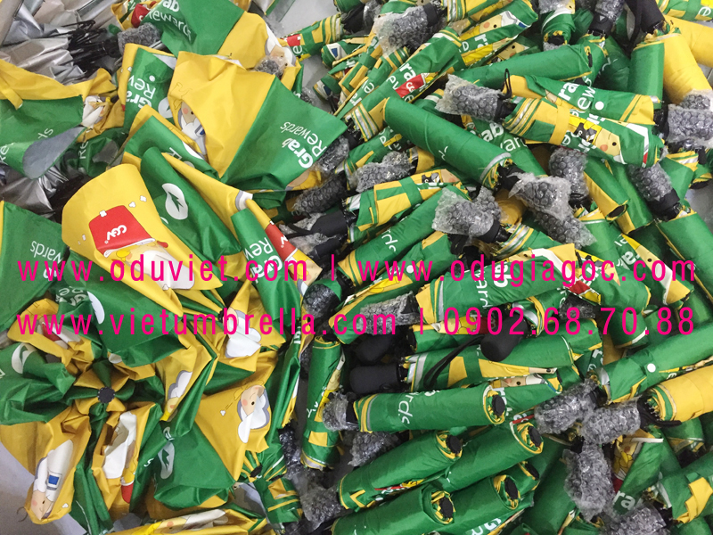 xưởng sản xuất ô dù cầm tay in logo quảng cáo